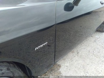 Dodge Challenger III 2017 Dodge Challenger 2017 Dodge Challenger RT Coupe 5.7 Benzyna 372KM, zdjęcie 5