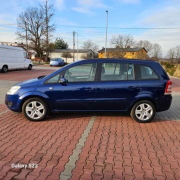 Opel Zafira B 1.6 Twinport ecoFLEX 115KM 2009 Opel Zafira Czujniki Parkowania Nawigacja Gwarancja Vip Super STAN 1.6, zdjęcie 3