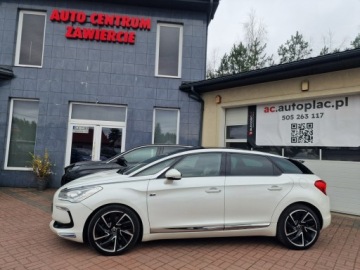 DS 5 Hatchback (Citroen) 2.0 HDi Hybrid4 200KM 2012 Citroen DS5 2.0 HDI SportChip 4x4Hybrid Automat, zdjęcie 3