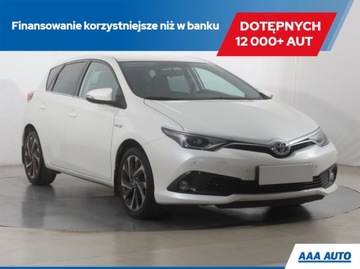 Toyota Auris Hybrid, Salon Polska, Serwis ASO