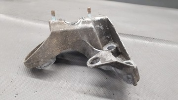 8D0199351H UCHYCENÍ MOTORU AUDI A4 B5