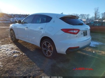 Maserati Levante 2020 Maserati Levante 2020 r.,3.0L GRANSPORT 3.0 Benzyna 345KM, zdjęcie 3