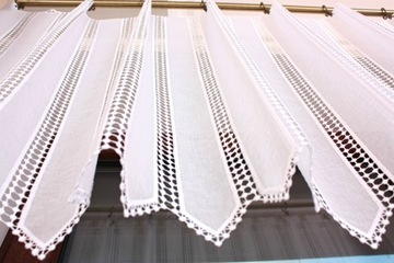 Задростка белая штора для кухни Батист Гипюр, высота 90 см