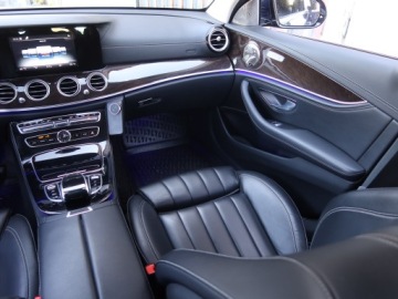 Mercedes Klasa E W213 Kombi 2.0 250 211KM 2017 Mercedes E E 250, Salon Polska, Automat, Skóra, zdjęcie 7