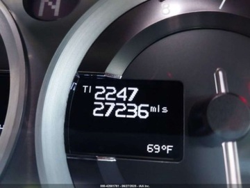 Aston Martin V8 Vantage III 2013 Aston Martin V8 Vantage 2013 4.7l 4.7 Benzyna 420KM, zdjęcie 11