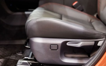 Lexus LBX 1.5 Hybrid 136KM 2024 Lexus LBX LBX 1.5 Hybrid Elegant 1.5 Hybryda 136KM, zdjęcie 38