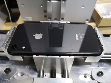 Замена защелки Задняя защелка iPhone XR