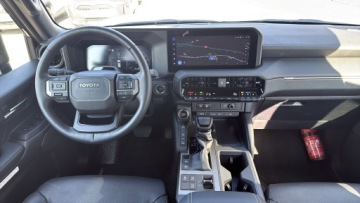 Toyota Land Cruiser VII Terenowy 5d 2.8 D-4D 204KM 2024 Toyota Land Cruiser LC 2.8 D-4D Invincible VII (20, zdjęcie 8