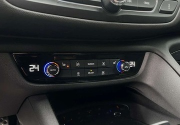 Opel Insignia II Sports Tourer 1.5 Turbo 165KM 2018 Opel Insignia 1.5T 165KM MANUAL DYNAMIC GWARANCJA 132.000km 1.5 165KM, zdjęcie 30