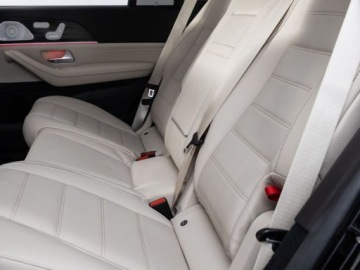 Mercedes GLS X167 SUV Facelifting 3.0 450d 367KM 2026 MERCEDES-BENZ GLS 450 d 4-MATIC AMG Line 3.0 (367KM) 2026, zdjęcie 16