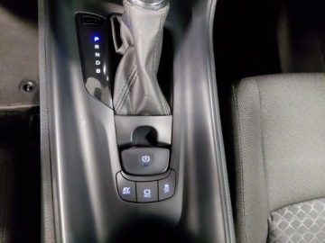 Toyota C-HR I Crossover Facelifting 1.8 Hybrid 122KM 2023 Toyota C-HR 1.8 Hybrid GPF Comfort TOYOTA C-HR 1.8, zdjęcie 24