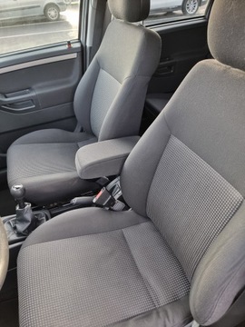 Opel Meriva I 1.6 TWINPORT ECOTEC 105KM 2009 Opel Meriva 1.6, zdjęcie 8