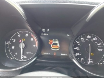 Alfa Romeo Giulia II Sedan 2.0 TBi 280KM 2018 Alfa Romeo Giulia 2018 2.0l 2.0 Benzyna 280KM, zdjęcie 10