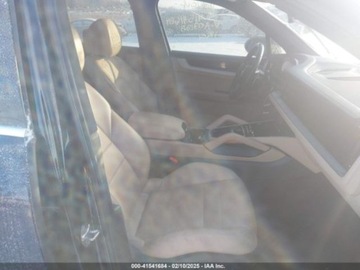 Porsche Cayenne III 2024 Porsche Cayenne 2024r., 4x4, 3.0L 3.0 Benzyna 348KM, zdjęcie 8