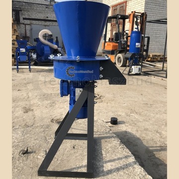 RDS-30 - ROZDRABNIACZ DO SŁOMY I SIANA / TECHNOMASZBUD