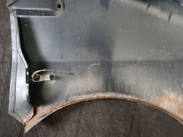 BLATNÍK LEVÝ PŘEDNÍ MERCEDES VITO W638