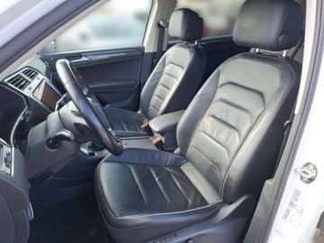 Volkswagen Tiguan Allspace SUV 2.0 TSI 220KM 2018 Volkswagen Tiguan Allspace ALLSPACE 2.0 TSI 220 KM DSG HIGHLINE FV marza, zdjęcie 9