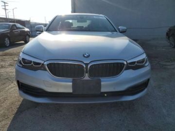 BMW Seria 5 G30-G31 2019 BMW Seria 5 530E 2019 2.0l 2.0 Hybryda 248KM, zdjęcie 5