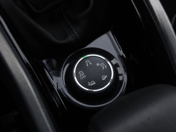 Peugeot 2008 I SUV Facelifting 1.2 PureTech 110KM 2016 Peugeot 2008 1.2 PureTech, Klima, Tempomat, zdjęcie 16