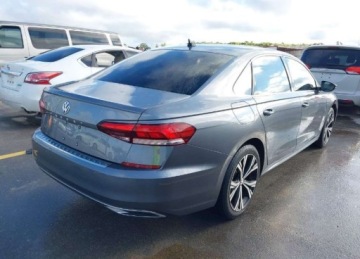 Volkswagen Passat B8 2021 Volkswagen Passat 2021, 2.0T, po gradobiciu 2.0 Benzyna 174KM, zdjęcie 4