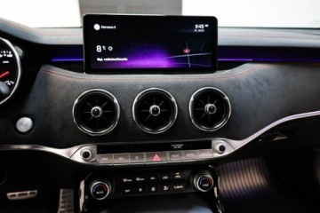 Kia Stinger Liftback Facelifting 3.3 T-GDI 366KM 2022 Kia Stinger 3.3 V6*AWD*LIFT*Gwarancja*Salon, zdjęcie 21