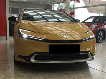 Toyota Prius V (XW60) 2.0  Hybrid Dynamic Force Plug-in 223KM 2026 Od ręki - Executive 2.0 Plug-in Hybrid 223KM | Podgrzewane fotele!, zdjęcie 2