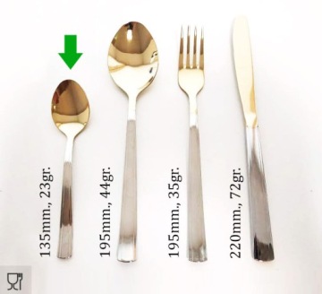 Ложка с гравировкой имени в подарочной упаковке.