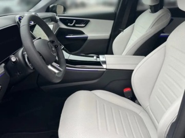 Mercedes GLC C254/X254 Coupe 2.0 220d 197KM 2026 Coupe 220 d 4MATIC (197KM) AMG Line | DIGITAL LIGHT + Kamera 360, zdjęcie 4