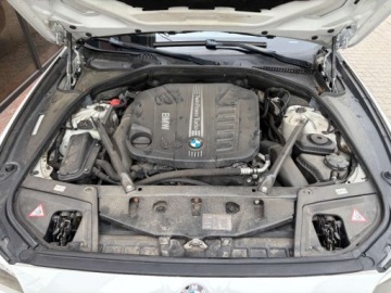 BMW Seria 5 F10-F11 Touring Facelifting 530d 258KM 2014 BMW Seria 5 3.0 diesel 258 KM XDRIVE M- PAKIET automat zadbany zamia, zdjęcie 28