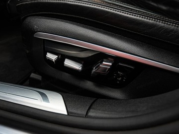 BMW Seria 7 G11-G12 Sedan 750i 450KM 2016 Od ręki - BMW Seria 7 750Li xDrive 450KM, zdjęcie 9
