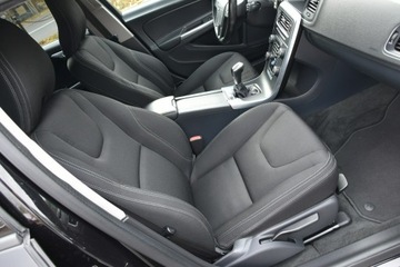 Volvo V60 I Kombi Facelifting 2.0 D2 DRIVE-E 120KM 2015 Volvo V60 2.0d 120KM Manual 2015r. LED NAVi TEMPOM, zdjęcie 26