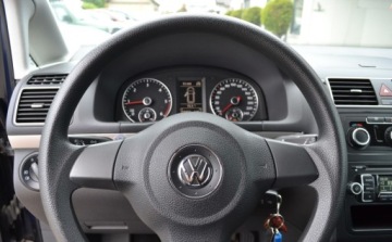 Volkswagen Touran II 1.6 TDI 105KM 2014 Volkswagen Touran Bezwypadkowy - Serwis - OPLACONY - Bez Korozji 1.6 105KM, zdjęcie 23