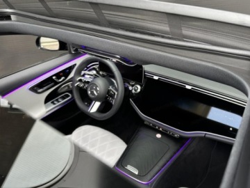 Mercedes Klasa E W214 Sedan 2.0 220d 197KM 2026 E Klasa 220 d 4-Matic AMG 2.0 (197KM) 2026, zdjęcie 4