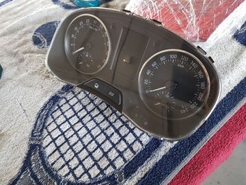 PŘÍSTROJOVÁ DESKA 5JA920840E SKODA RAPID 1.6 TDI