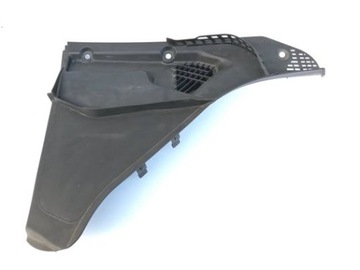 BMW F10 F11 накладка на лобовое стекло левая 6987605