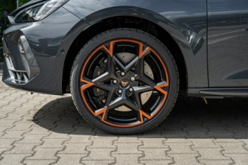 Cupra Leon II Sportstourer Facelifting 2.0 TSI 333KM 2026 Cupra Leon Sportstourer VZ 2.0 TSI 333 KM DSG, zdjęcie 4