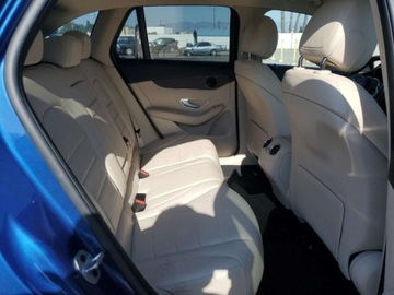 Mercedes GLC C254/X254 2022 Mercedes-Benz GLC 300 2022 2.0l 2.0 Benzyna 255KM, zdjęcie 10