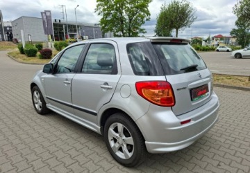 Suzuki SX4 I Hatchback Facelifting 1.6 VVT 120KM 2011 Suzuki SX4 Zarejestrowany - ubezpieczony - benzyna - 1,6 - 120 KM - 81.000, zdjęcie 9