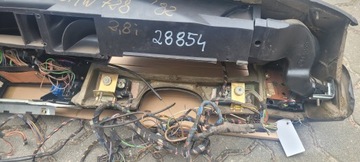 BMW 7 E23 '82 728i приборная панель кабины