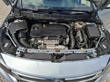 Opel Astra K Sports Tourer 1.4 Turbo 125KM 2018 Opel Astra Zadbana, mały przebieg , serwisowany, zdjęcie 25