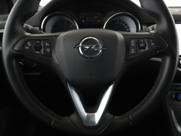 Opel Astra K Hatchback 5d 1.6 CDTI 110KM 2019 Opel Astra Business BiTurbo 150KM navi kamera, zdjęcie 20