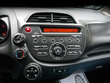 Honda Jazz III 1.2 i-VTEC 90KM 2012 Honda Jazz 1.2 Stan B dobry klima Gwarancja 12mcy, zdjęcie 26