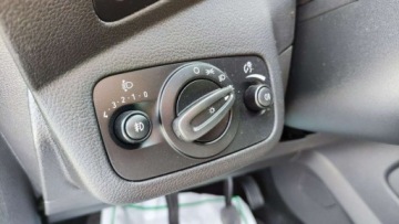 Ford C-MAX II Grand C-MAX Facelifting 1.5 TDCi 120KM 2015 Ford C-MAX LIFT 1.5D 120kM Led Navi Grzana Szyba Temp. Zarejestrowany GWAR, zdjęcie 24