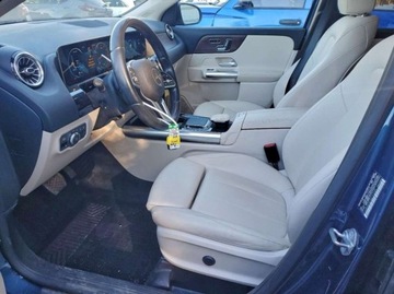 Mercedes GLA II Off-roader 2.0 250 224KM 2021 Mercedes-Benz GLA 2.0 221 KM, 4Matic, 12 tys. km 2.0 Benzyna 224KM, zdjęcie 4