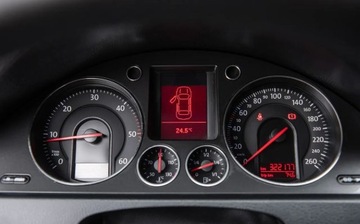 Volkswagen Passat B6 Variant 2.0 TDI PD-DPF 140KM 2007 Volkswagen Passat Variant 2.0TDI 140KM SportLIne Alu 18 Climatron Pdc Po S, zdjęcie 18