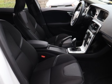 Volvo S40 II 2013 Volvo V40 1.6 T3, Salon Polska, 1. Właściciel, zdjęcie 8