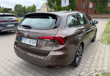 Fiat Tipo II Station Wagon 1.4 T-Jet 120KM 2019 Fiat Tipo Fiat Tipo 1.4 T-Jet 16v Pop 1.4 Benzyna 120KM, zdjęcie 4