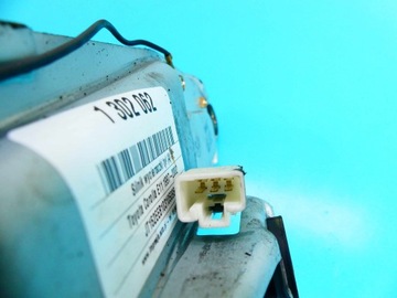 МОТОР ЗАДНЕГО СТЕКЛООЧИСТИТЕЛЯ TOYOTA COROLLA E11 HB