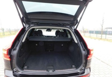 Volvo XC60 II Crossover D4 190KM 2020 Volvo XC 60 z Gwarancja Skora Podgrzewana Kamera 2.0 Diesel 190KM, zdjęcie 4