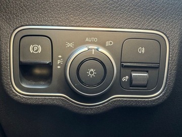 Mercedes GLB SUV 1.3 200 163KM 2024 Mercedes-Benz GLB 1.3 Benzyna 163KM, zdjęcie 25